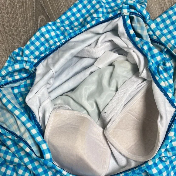 Pinup cold shoulder bathing suit - Picture 4 of 6